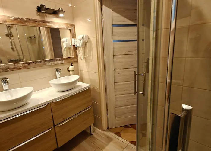 ゲストハウス Rybacka